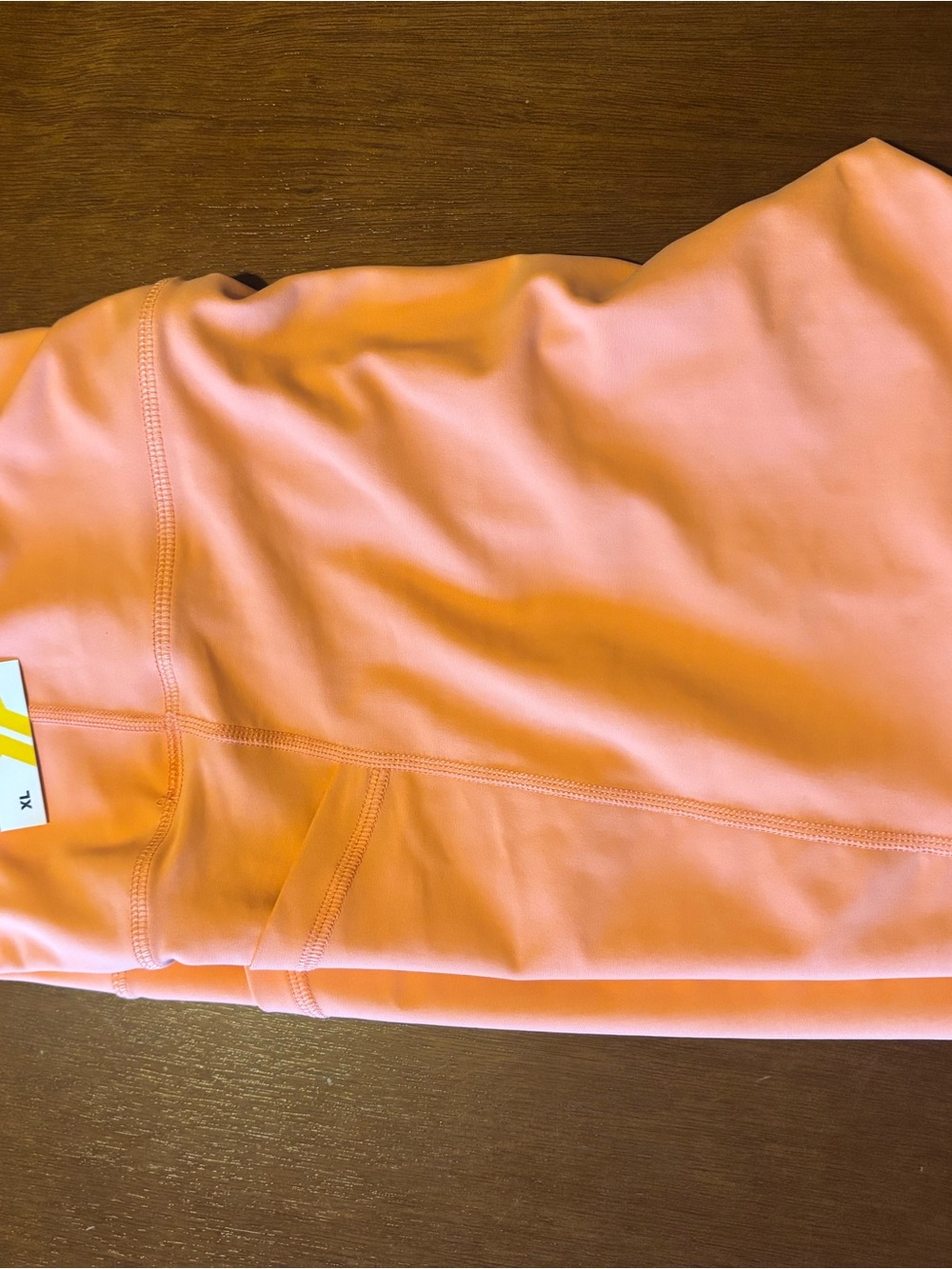 Old Navy Powersoft Bike Shorts - Picture 3 of 4